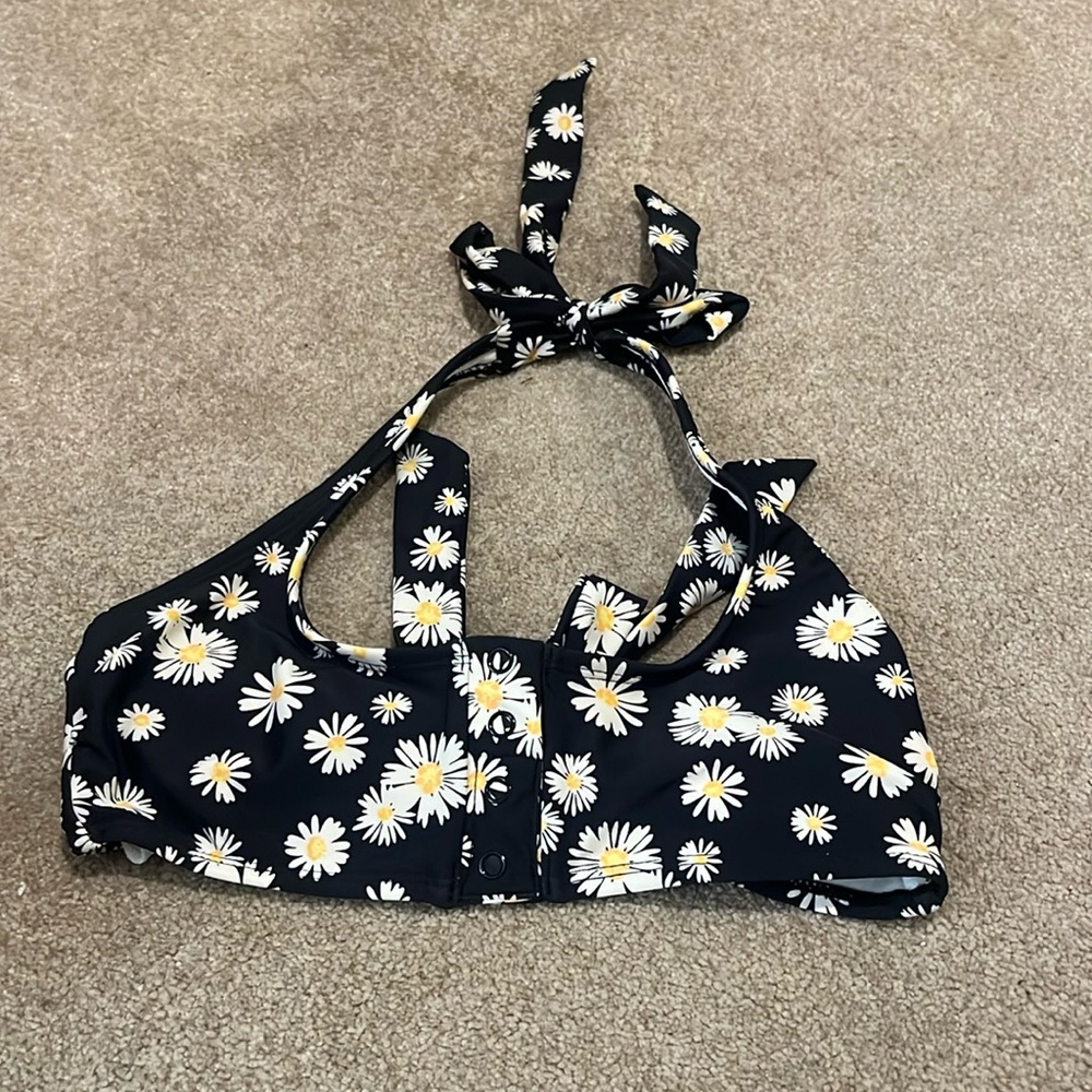 SWIM SUIT TOP!
